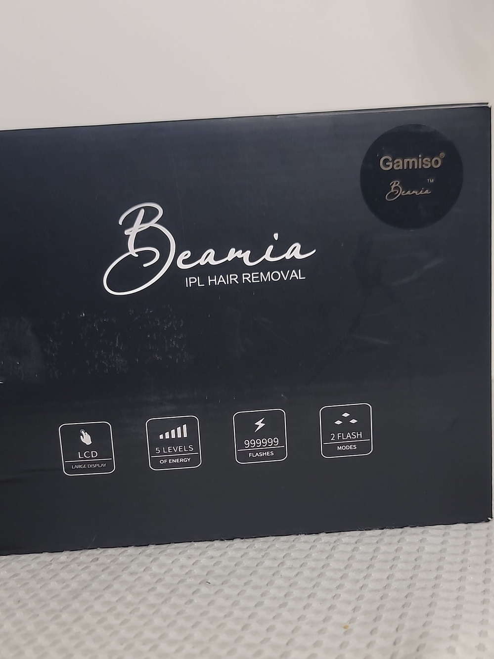 Bearia IPL Hair Removal Device - Black